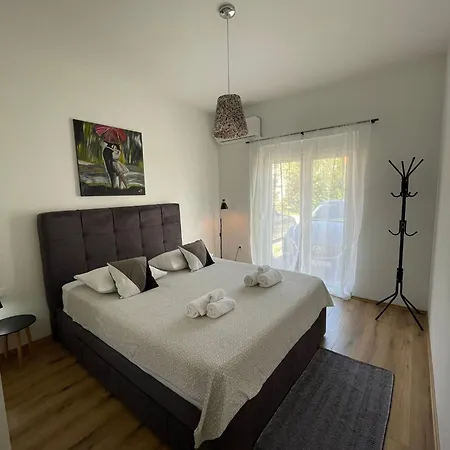 拉维塔公寓 公寓 *