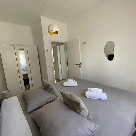 La Apartamento *